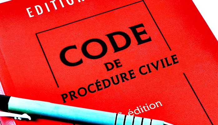 Compétence du juge pour la vérification d’écritures : rappel des règles procédurales
